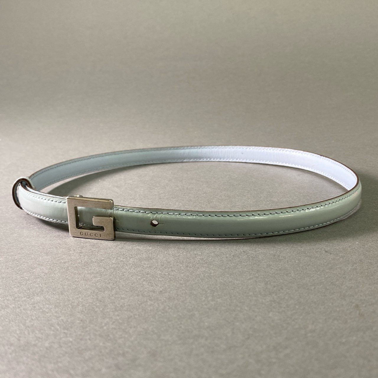 a17 GUCCI グッチ Gバックル レザーベルト 細ベルト 75 30 ブルー
