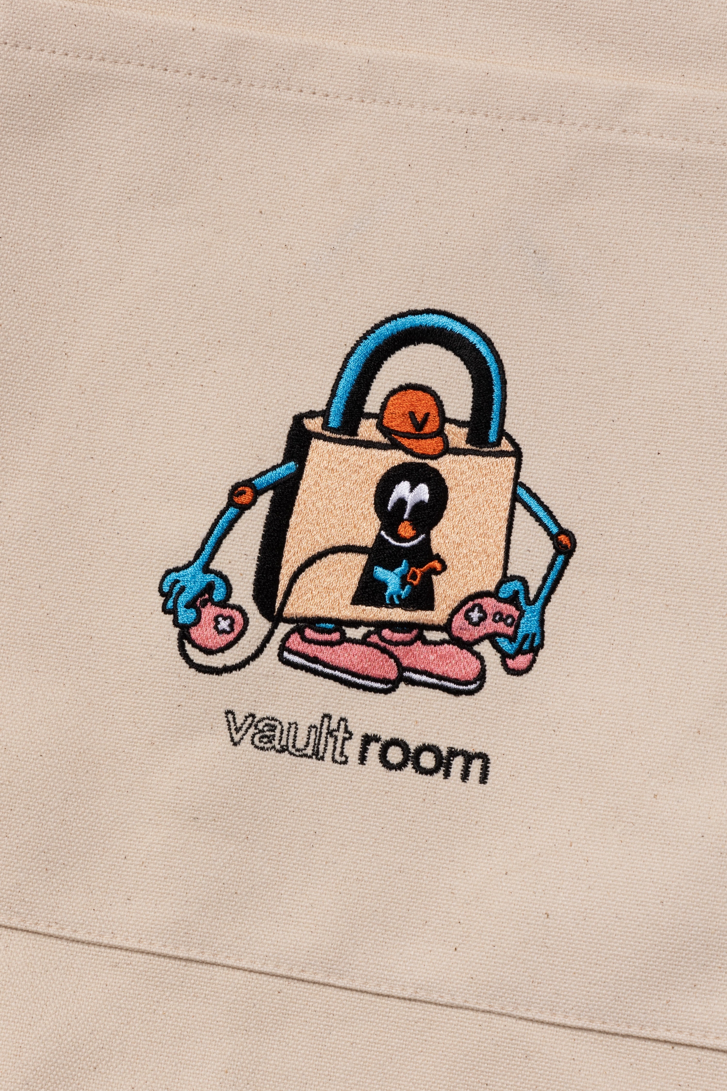 LOGO CANVAS TOTE BAG / NATURAL – VAULTROOM