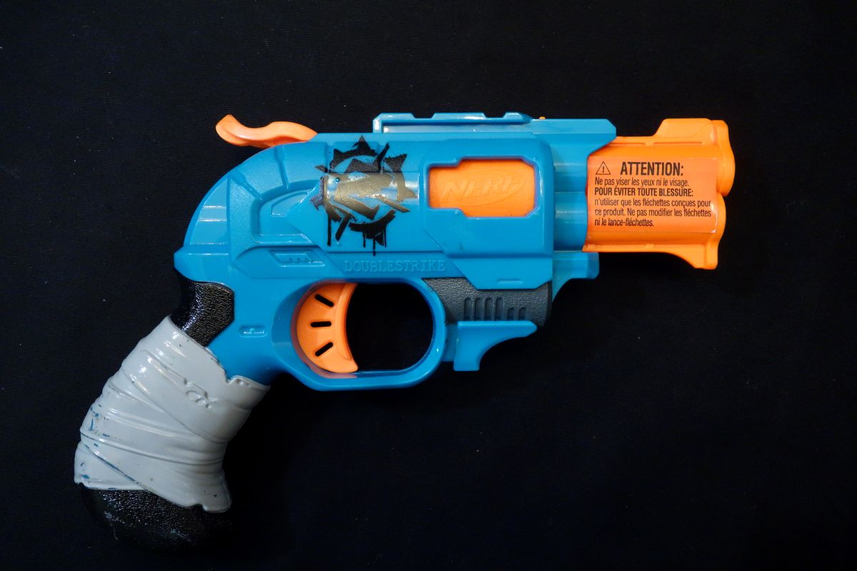 レビュー】ゾンビストライク マグナス・ダックブルー ～渋い青色の