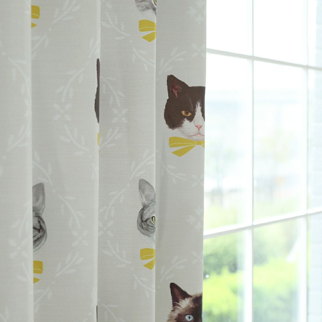 オメカシネコ】 遮光2級 洗濯可 猫柄 ドレープカーテン | おしゃれな