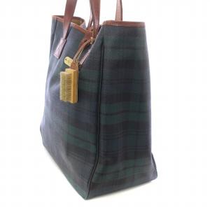 トートバッグ PVC レザー ブラックウォッチ ブラシ付き ロゴ プレート