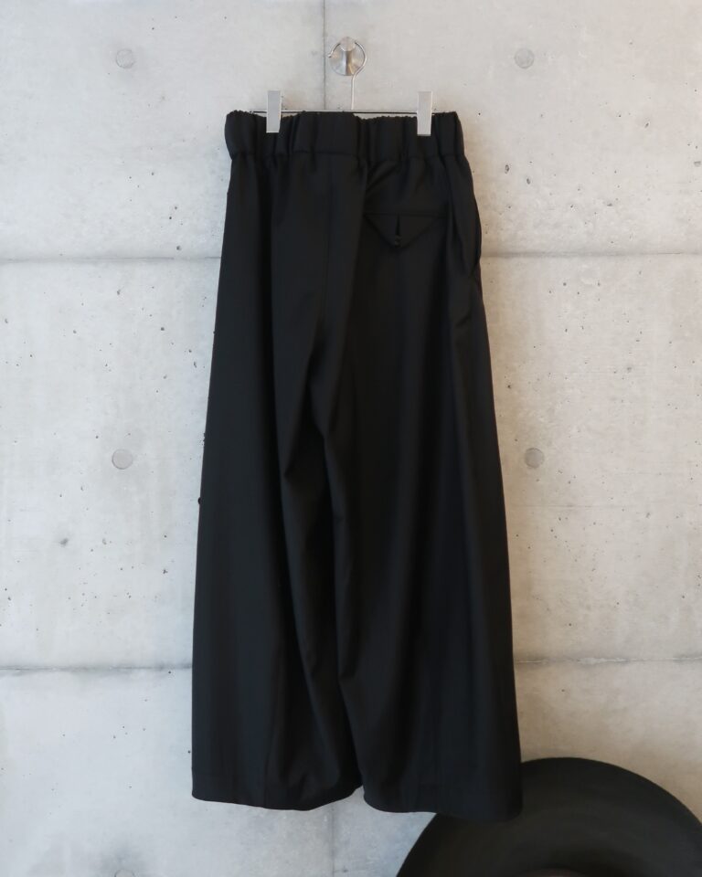 motoki tanaka / 4tac wide pants / bahariye black - veje