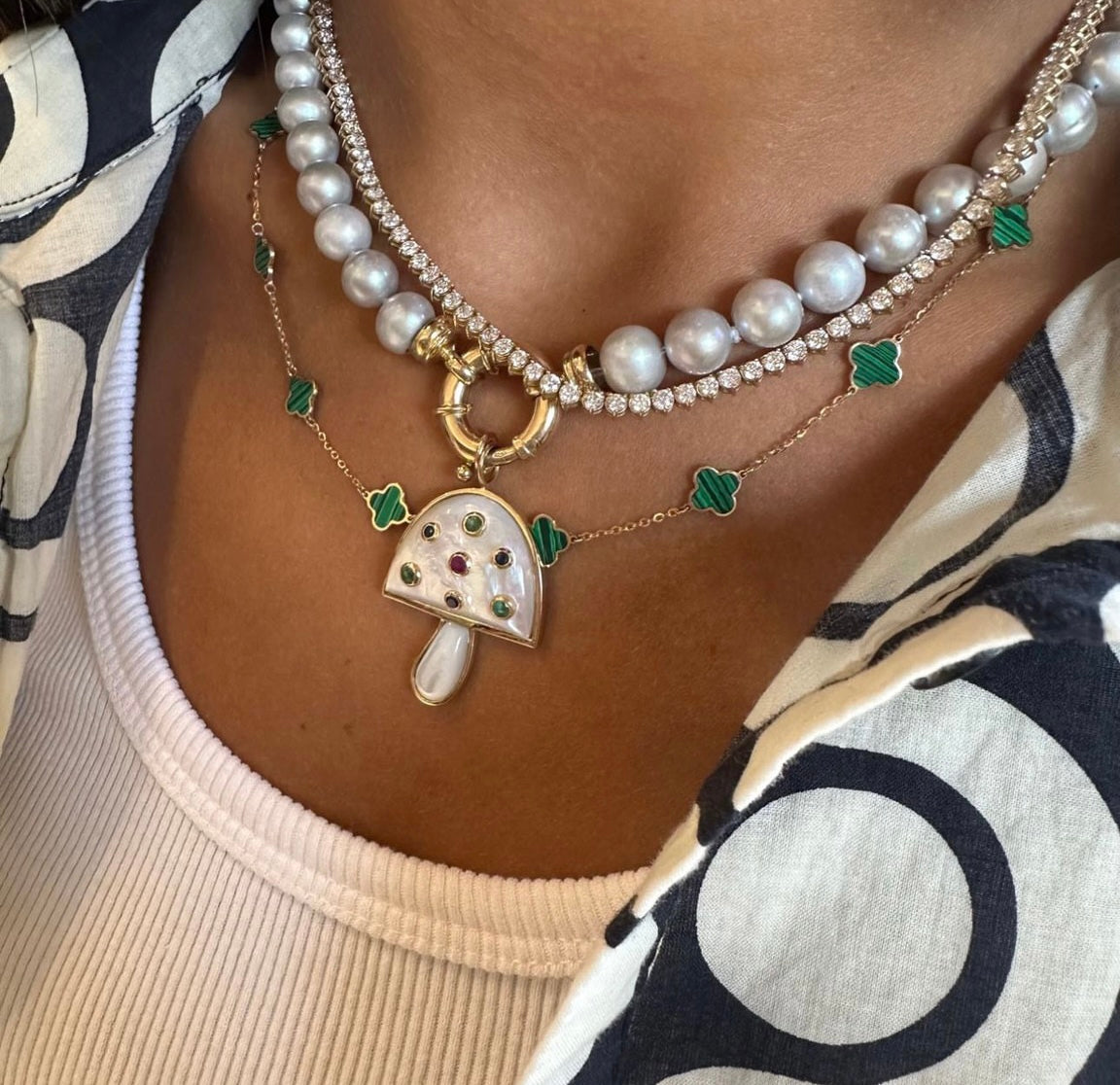 Small Colored Stone Clover Necklace – Velvet Box Jewels