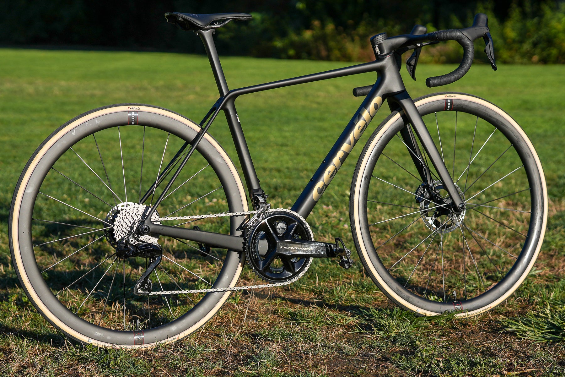 Review: The Cervélo R5 Doesn't Try to Appeal to Everyone, and It's