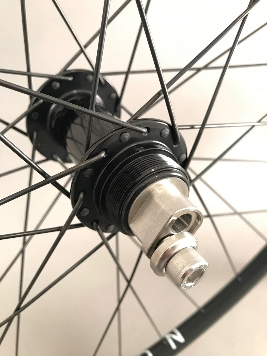 White Industries Eno Eccentric H Plus Son Archetype Wheelset