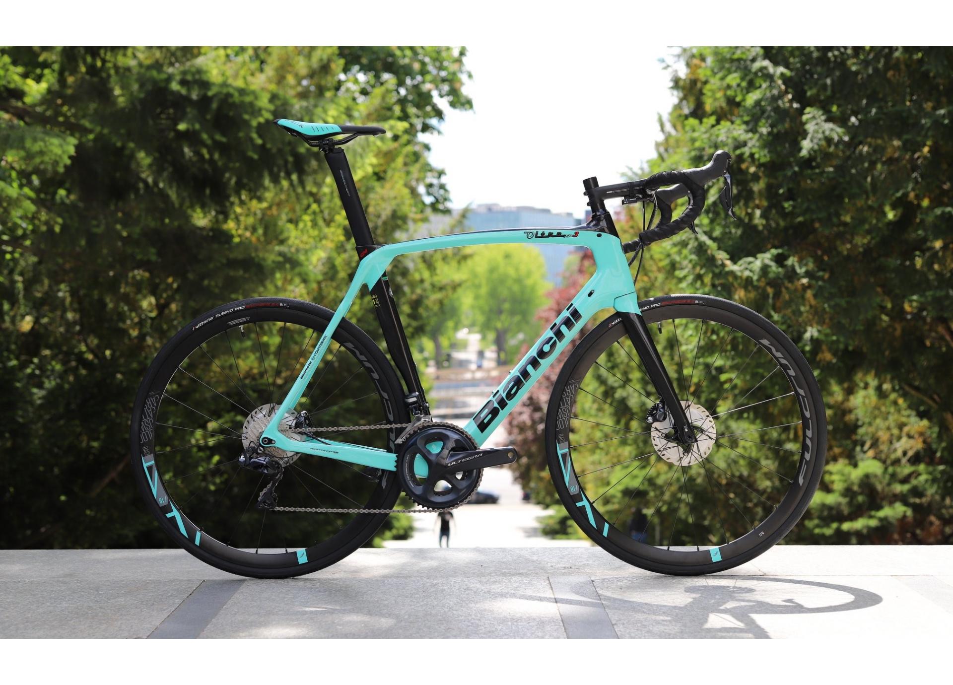 BIANCHI OLTRE XR3 DISC - Velo7