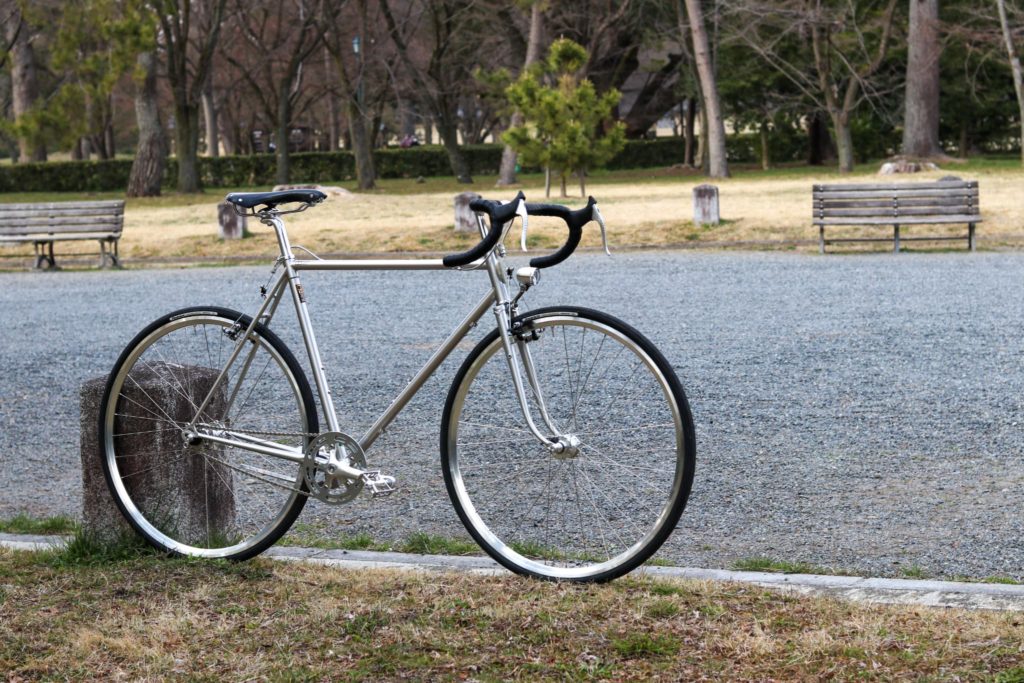 上質レトロなクロモリフレームでビンテージスタイル。I's GROWN Model