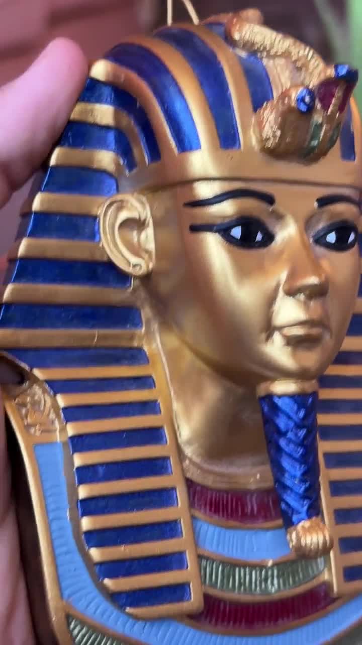 ツタンカーメン王の壁掛け像：エジプトのファラオの芸術装飾 - Etsy 日本