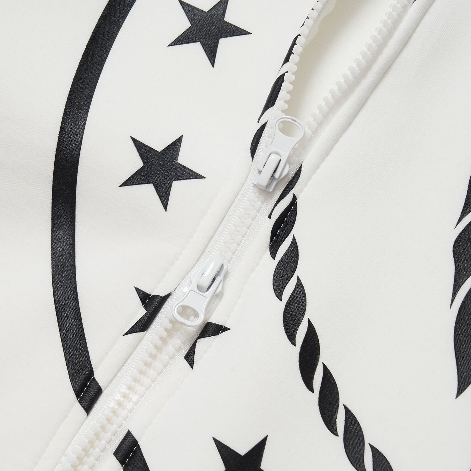 V12 ゴルフ メンズ パーカー CIRCLE LION PARKA | 【公式通販】