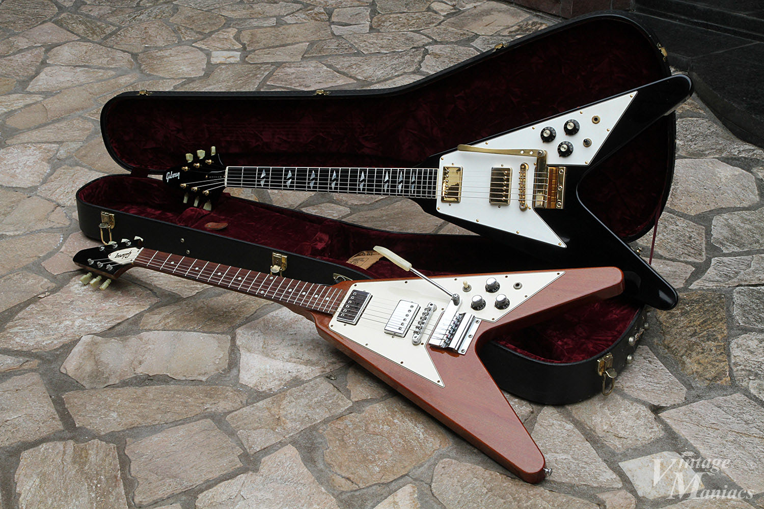 ジミヘン・フライングV - ショートヴァイブローラ搭載のマニア仕様