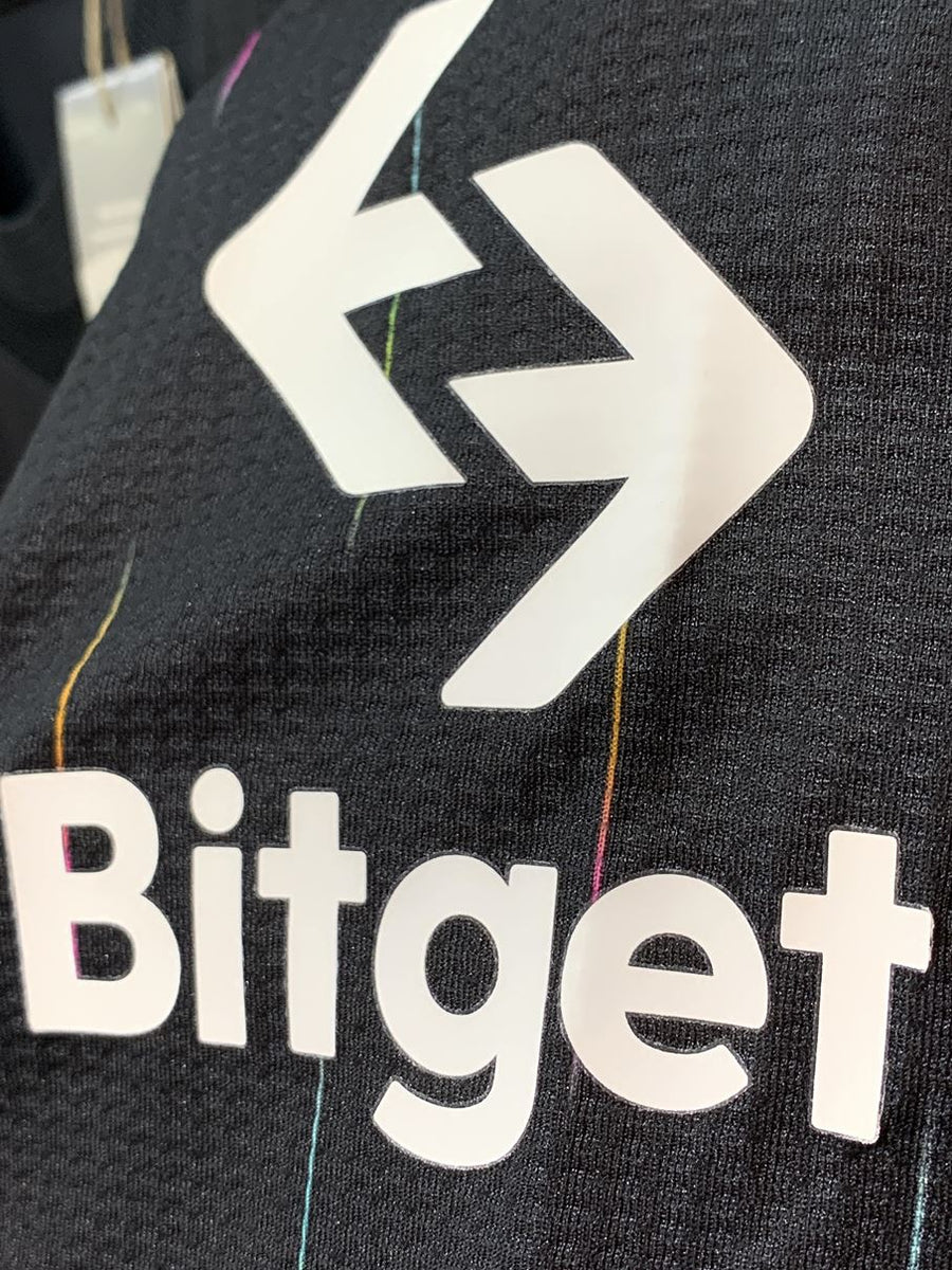 2021/22】ユベントス（A）/ CONDITION：NEW / SIZE：S / #7 / VLAHOVIĆ