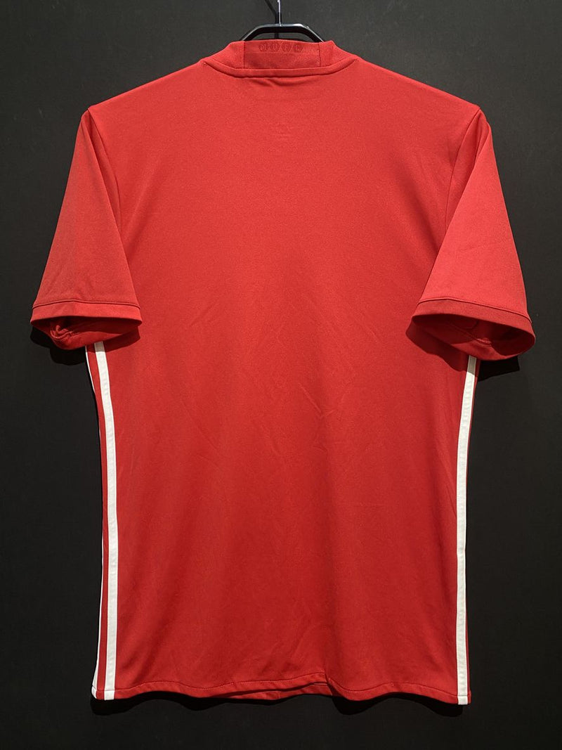 マンチェスター・ユナイテッド – Vintage Sports Football Store