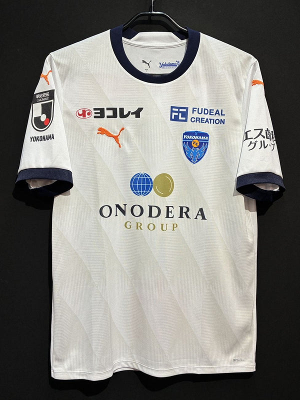 横浜FC – Vintage Sports Football Store