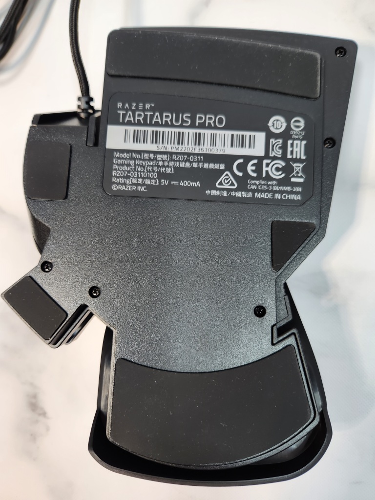 Razer Tartarus Proレビュー！左手デバイスとしての実力は？ V2との