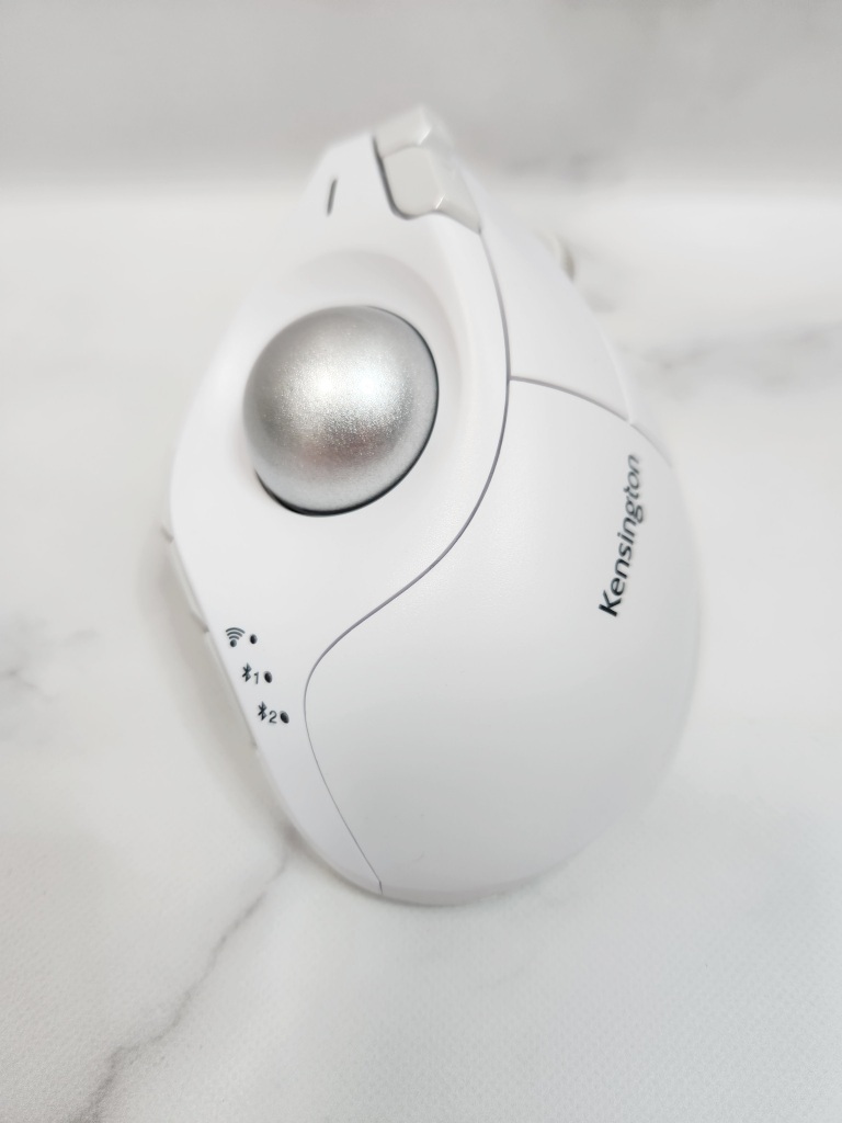 Kensington Pro Fit Ergo Verticalレビュー！自然な角度でキープし手首