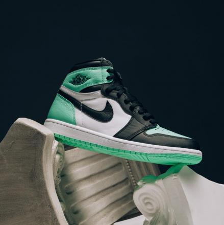 Nike Air Jordan 1 High OG Green Glow ナイキ エアジョーダン1 ハイ