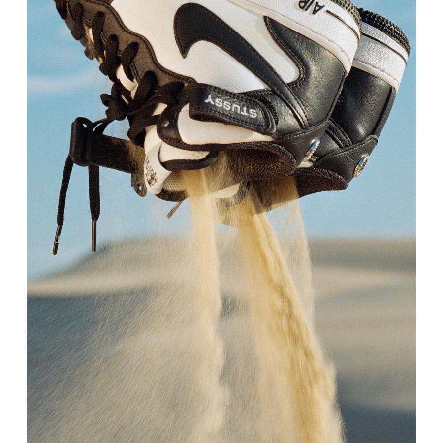 ステューシー×ナイキ エアフォース1 ミッド ブラック アンド ライト