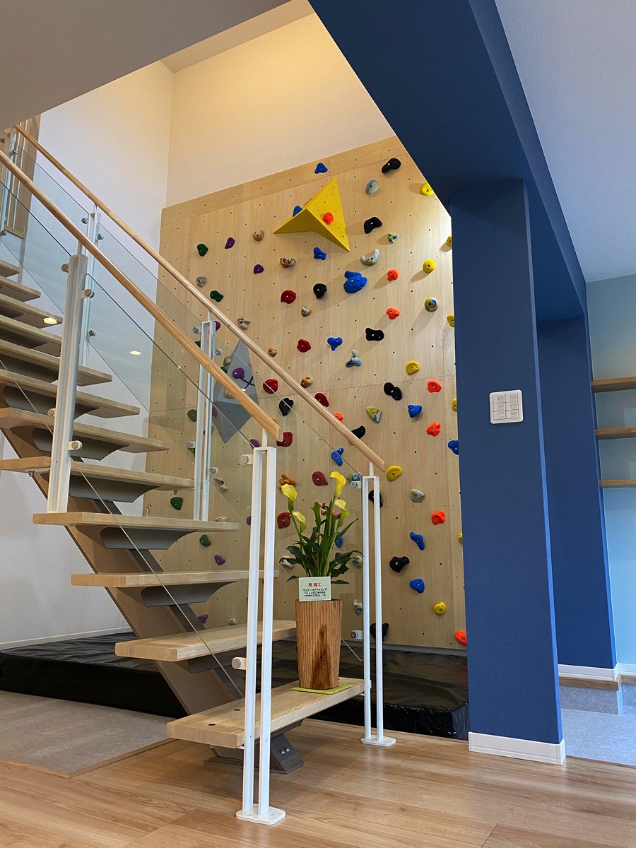 自宅でボルダリング｜VILLARS株式会社