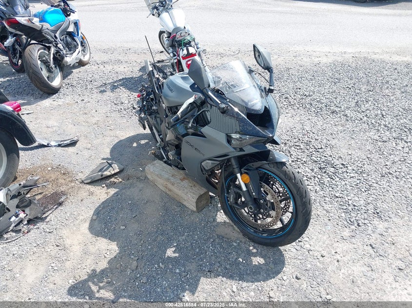 2023 KAWASAKI ZX SPORT_BIKE | JKBZXJH14PA018937