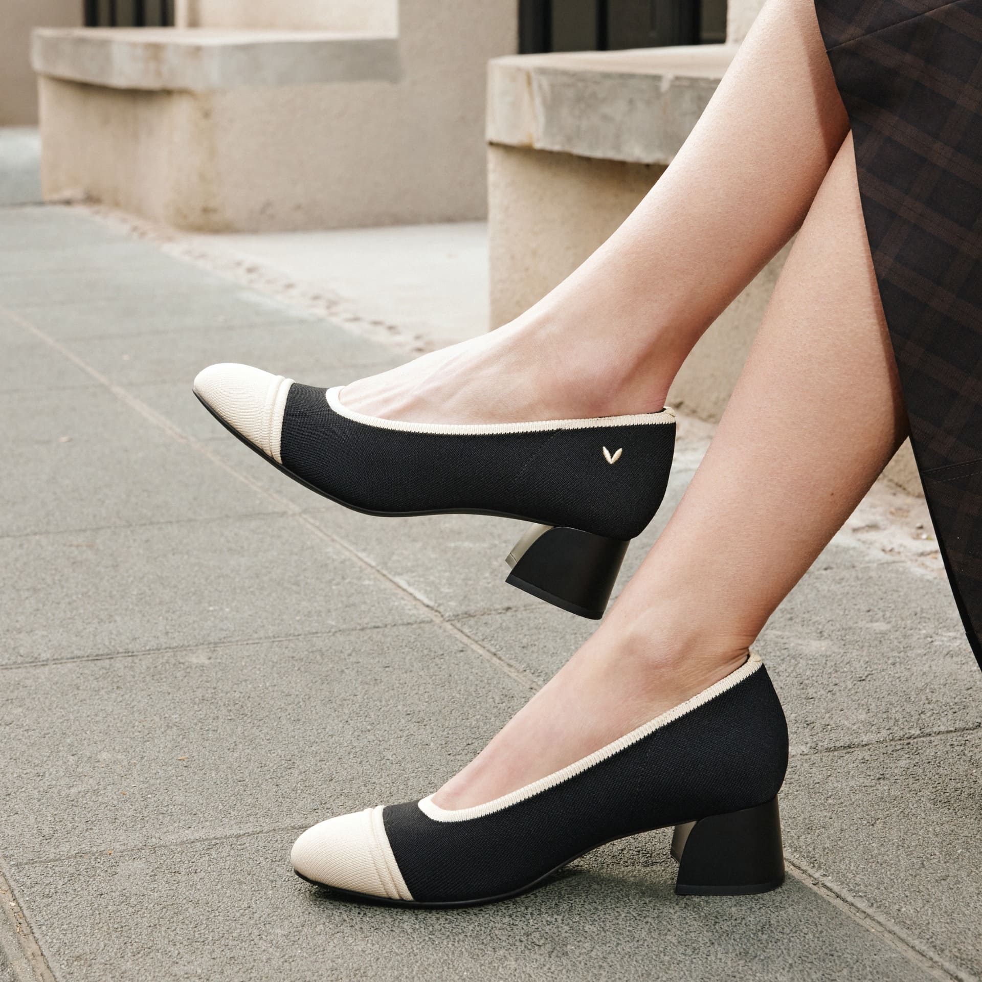 Julie Arch Pro] ラウンドトゥ チャンキーヒール パンプス – VIVAIA JAPAN