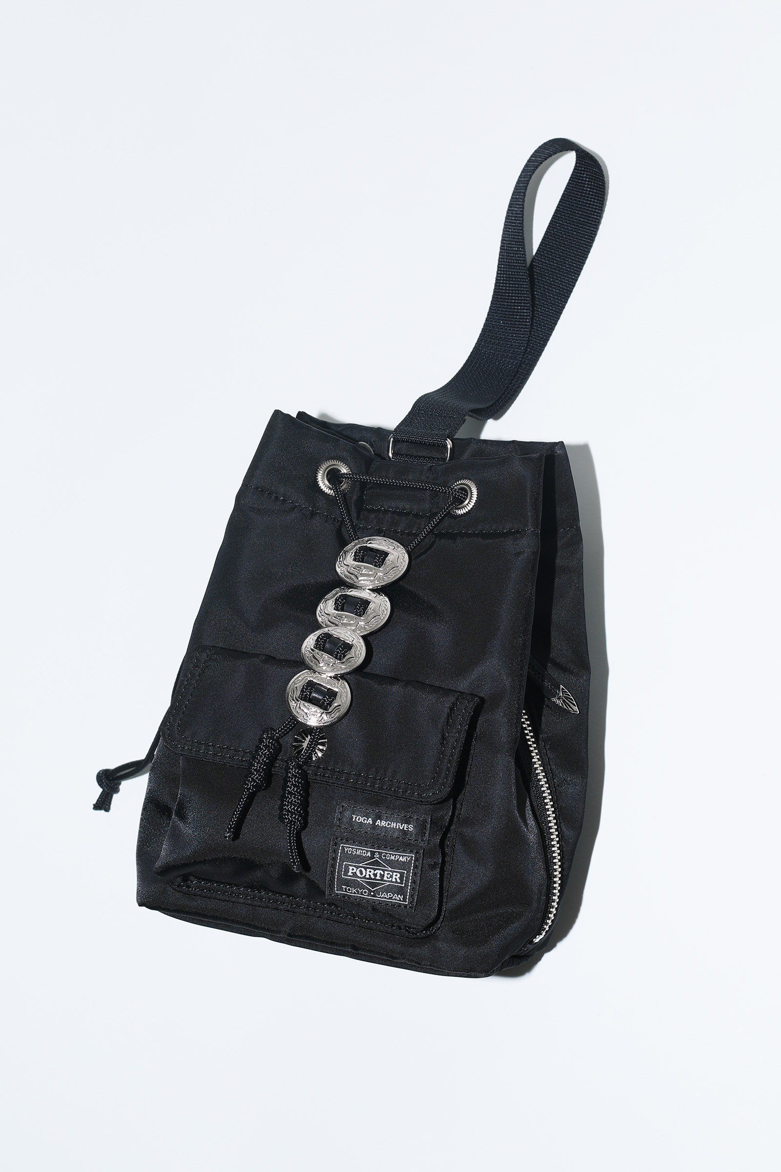 大人気コラボ！／「TOGA × PORTER」ストリングバッグ&バックパックが