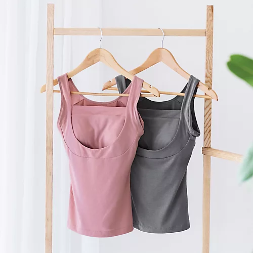 とにかく売れてる！【ブラデリス】の「ブラキャミ＆ショーツ」のサイズ