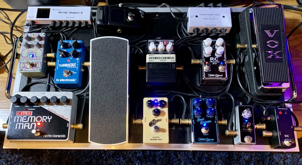 第二回 ギターレッスンで使用しているエフェクターボードの中身を