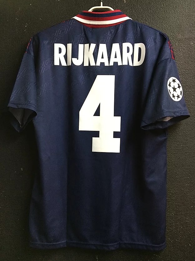 オランダの万能戦士ライカールト！94/95アヤックス現役最終年CL制覇