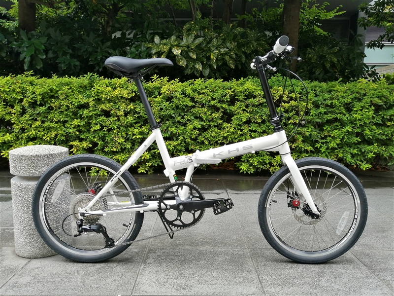 ディスクブレーキなフォールディングバイク | VelostyleTICKET