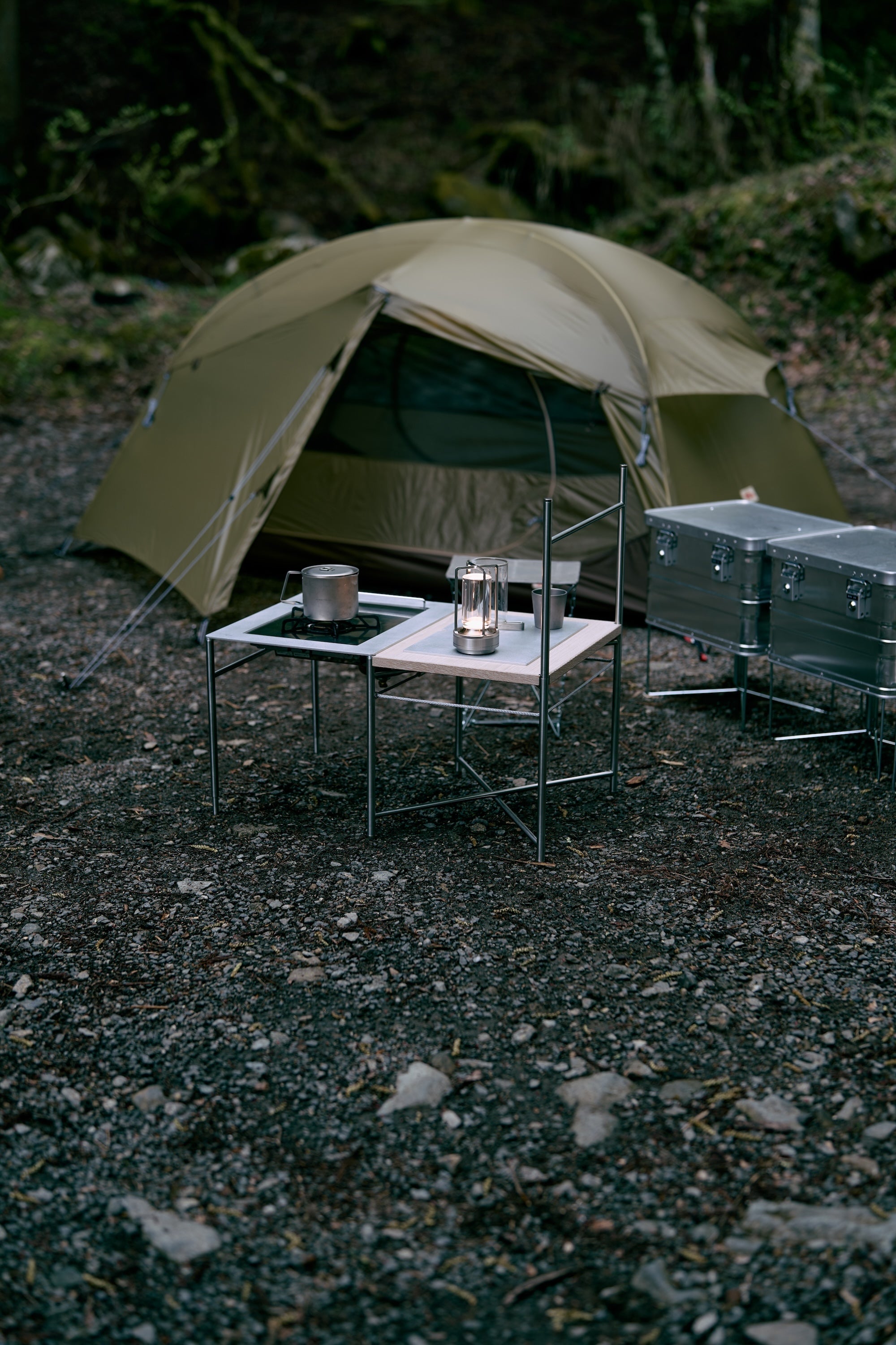 Wanderout / Universal Stand - Black – wanderout