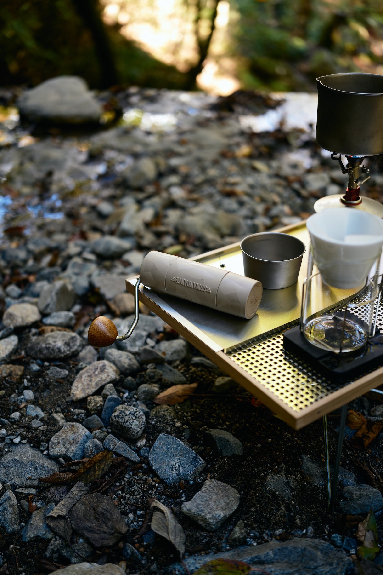 Wanderout / Universal Stand - Silver – wanderout