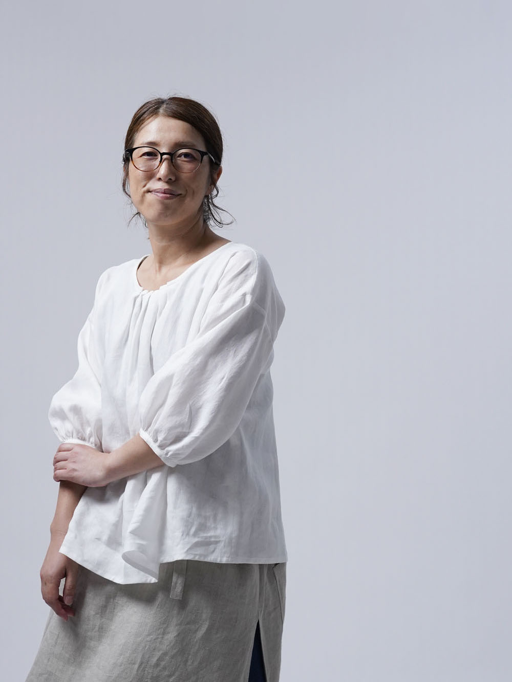 リネントップス】フランスの田舎町にいましたよね / 白色 t042b-wht1