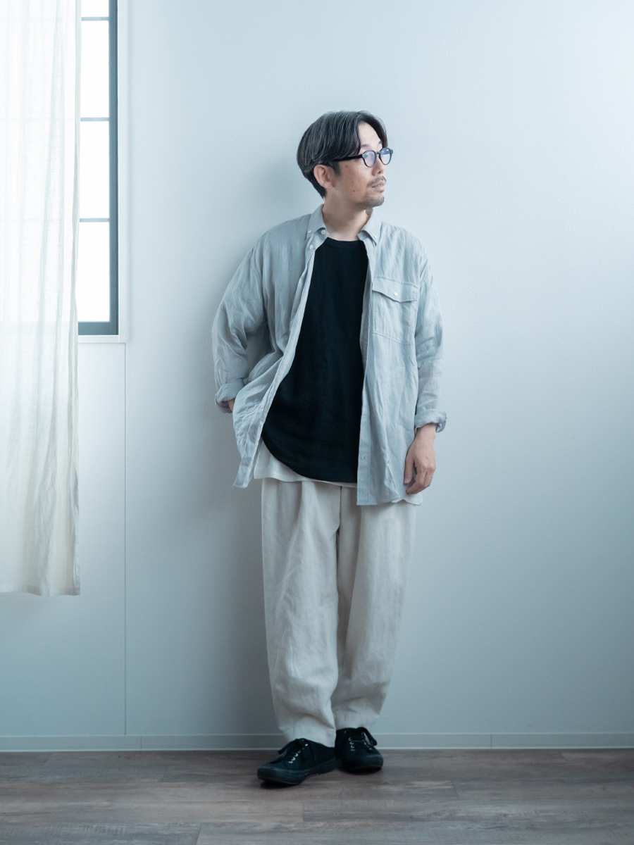 リネンシャツ】ついつい手を入れたくなる ポケット付き シャンブレー