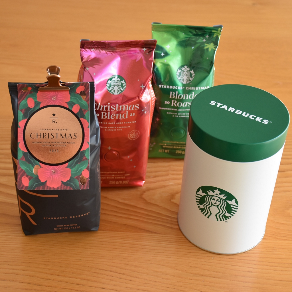 STARBUCKS 】クリスマスブレンドとオンライン限定プレゼント【2023