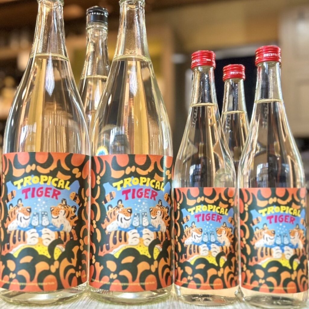 フルーティーな芋焼酎の進化系！「トロピカルタイガー」新発売です