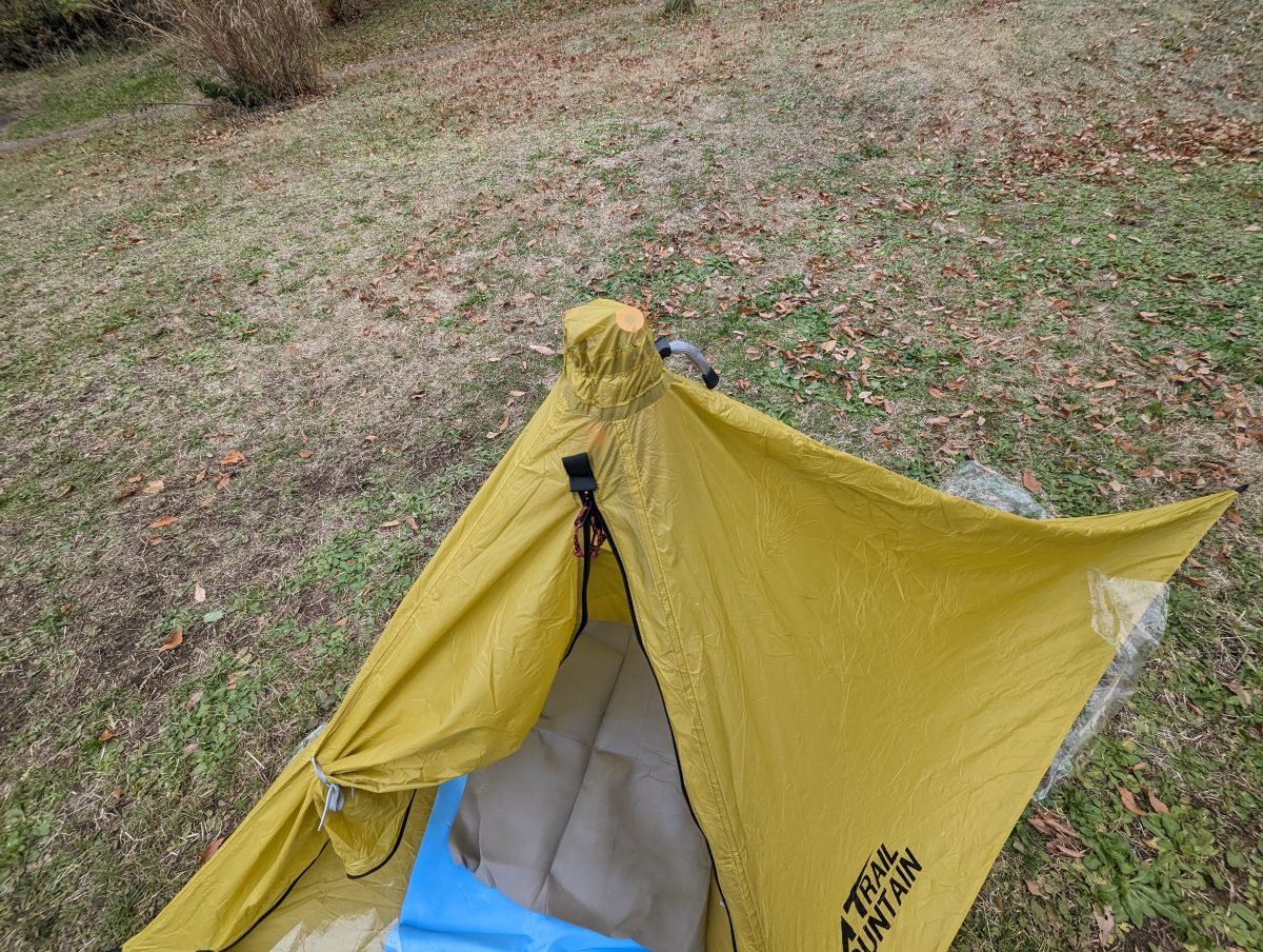 レビュー】重量205g！ トレイルマウンテン / ストックシェルター2G