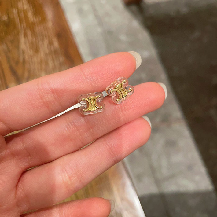 セリーヌ ピアス 人気 CELINE トリオンフ スタッズ / ゴールド