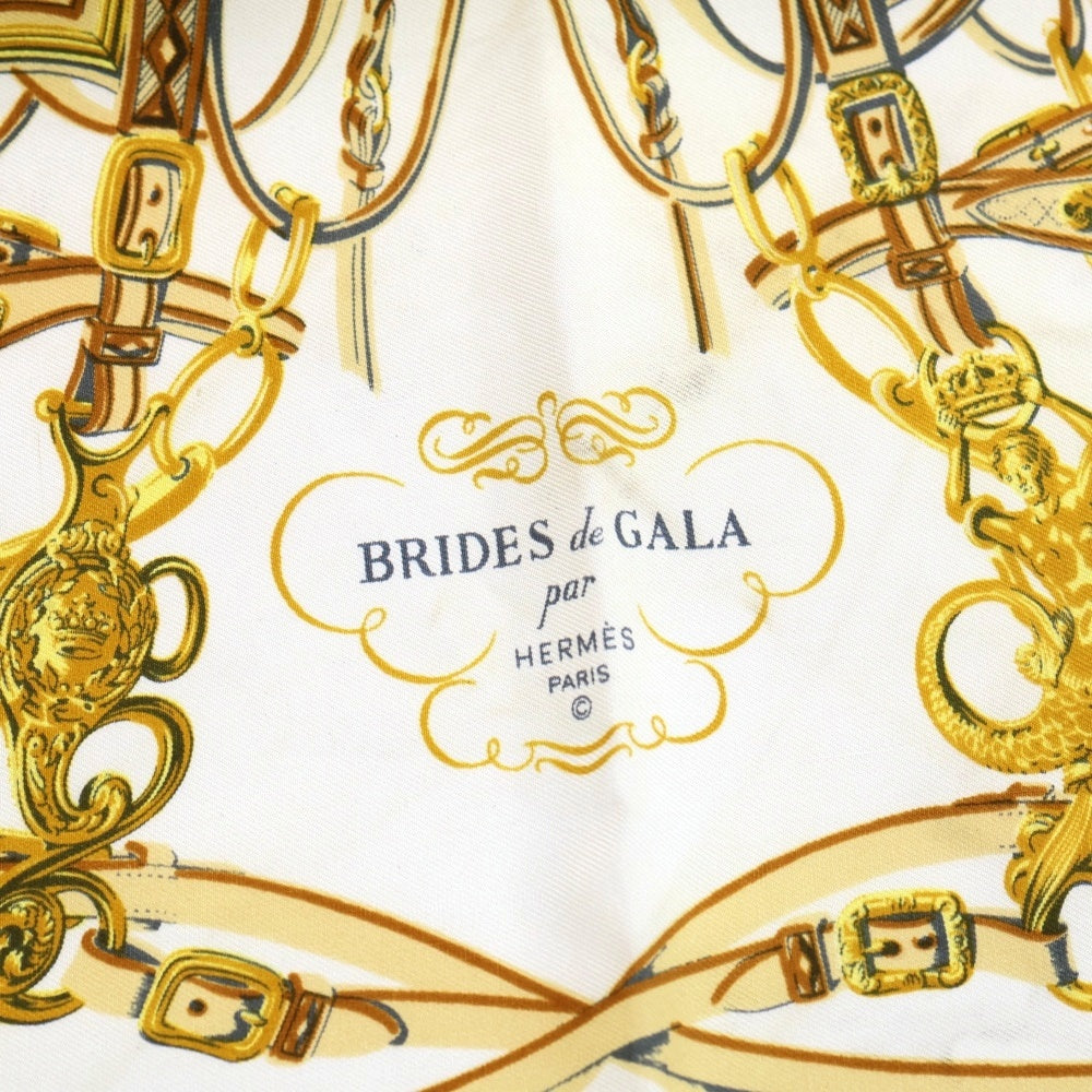 HERMES(エルメス) カレ40 BRIDES DE GALA シルクスカーフ イエロー