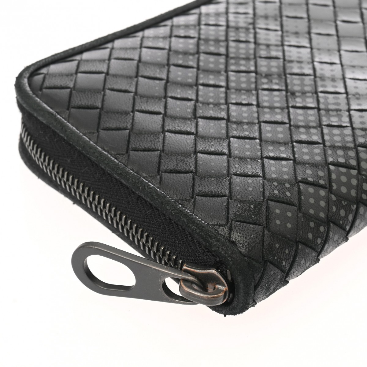 ボッテガヴェネタ イントレチャート ラウンドファスナー財布 ドット