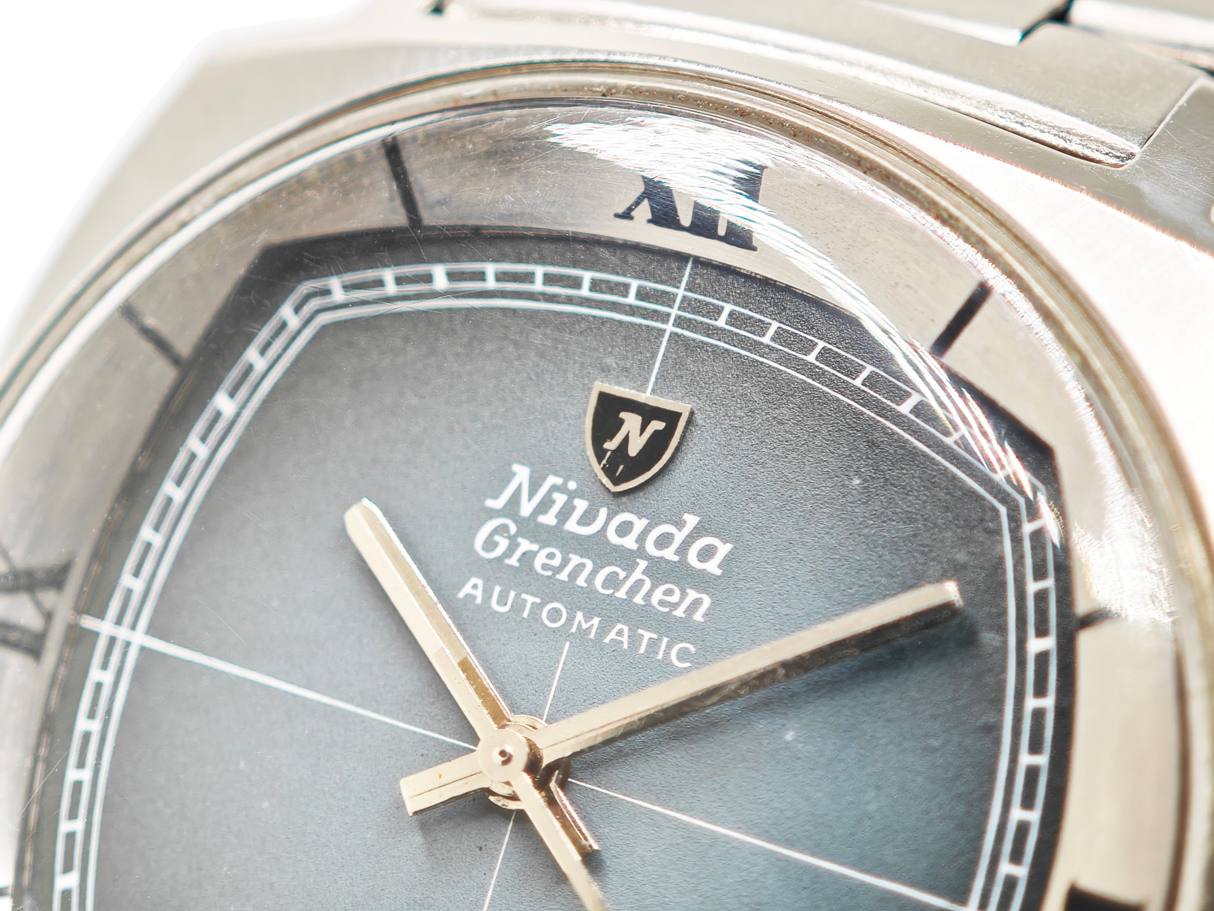 ニバダグレンヒェン レオナルドダヴィンチ / NIVADA GRENCHEN LEONARDO