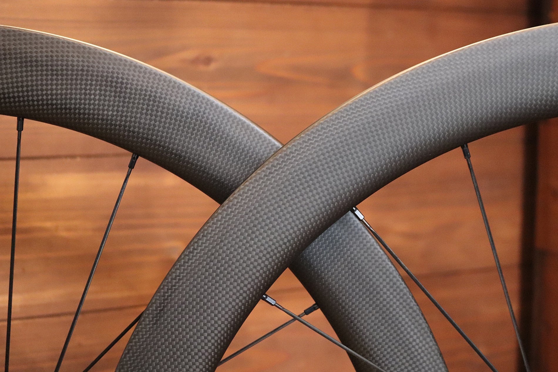 LWC カーボン クリンチャー ホイール シマノ 12/11Sフリー DTSWISS 350