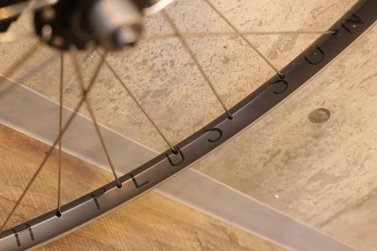 H PLUS SON ARCHTYPE リム フィルウッド PHILWOOD ロードハブアルミ