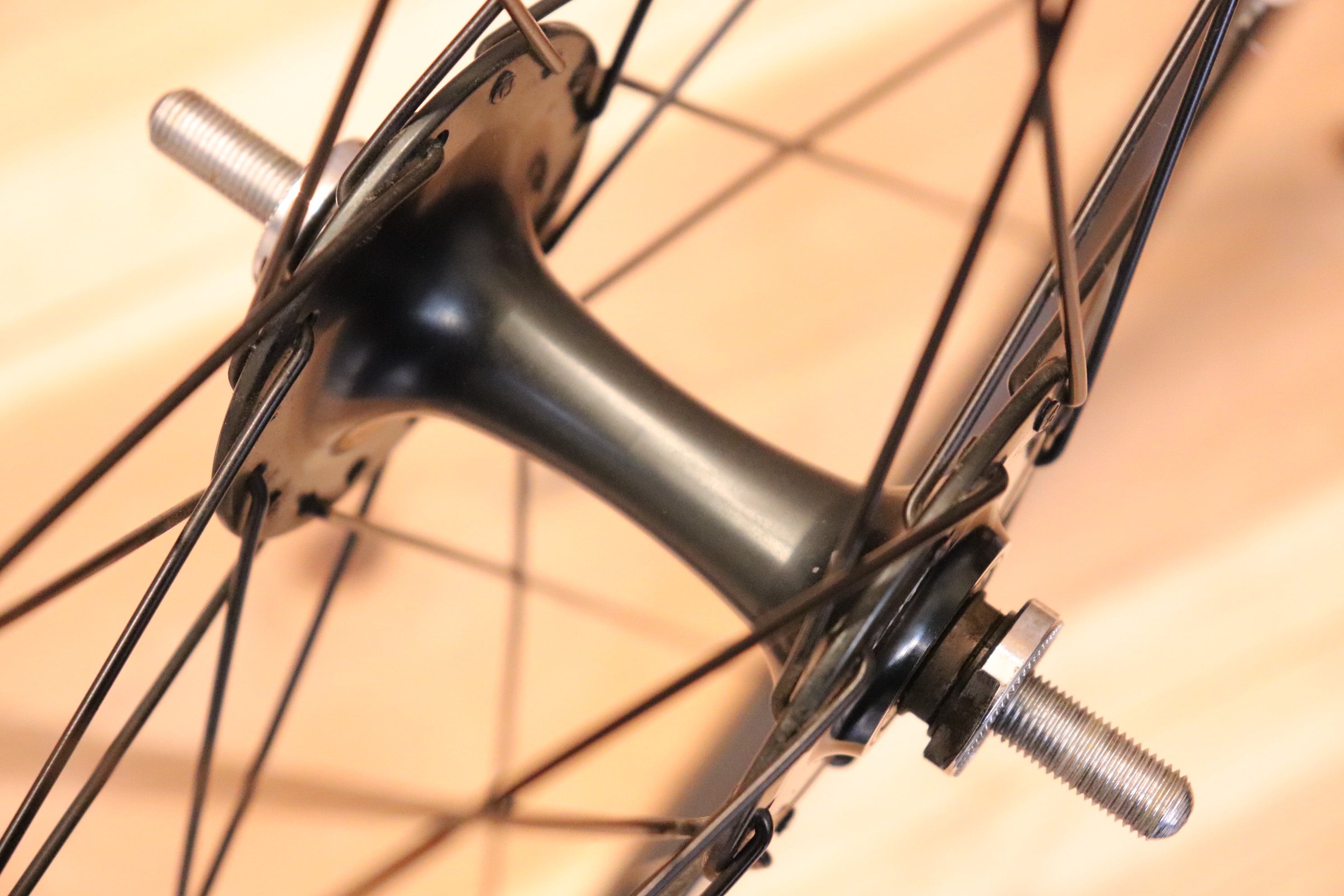 ヴェロシティ VELOCITY DEEP-V リム GRAN COMPE ハブ アルミ