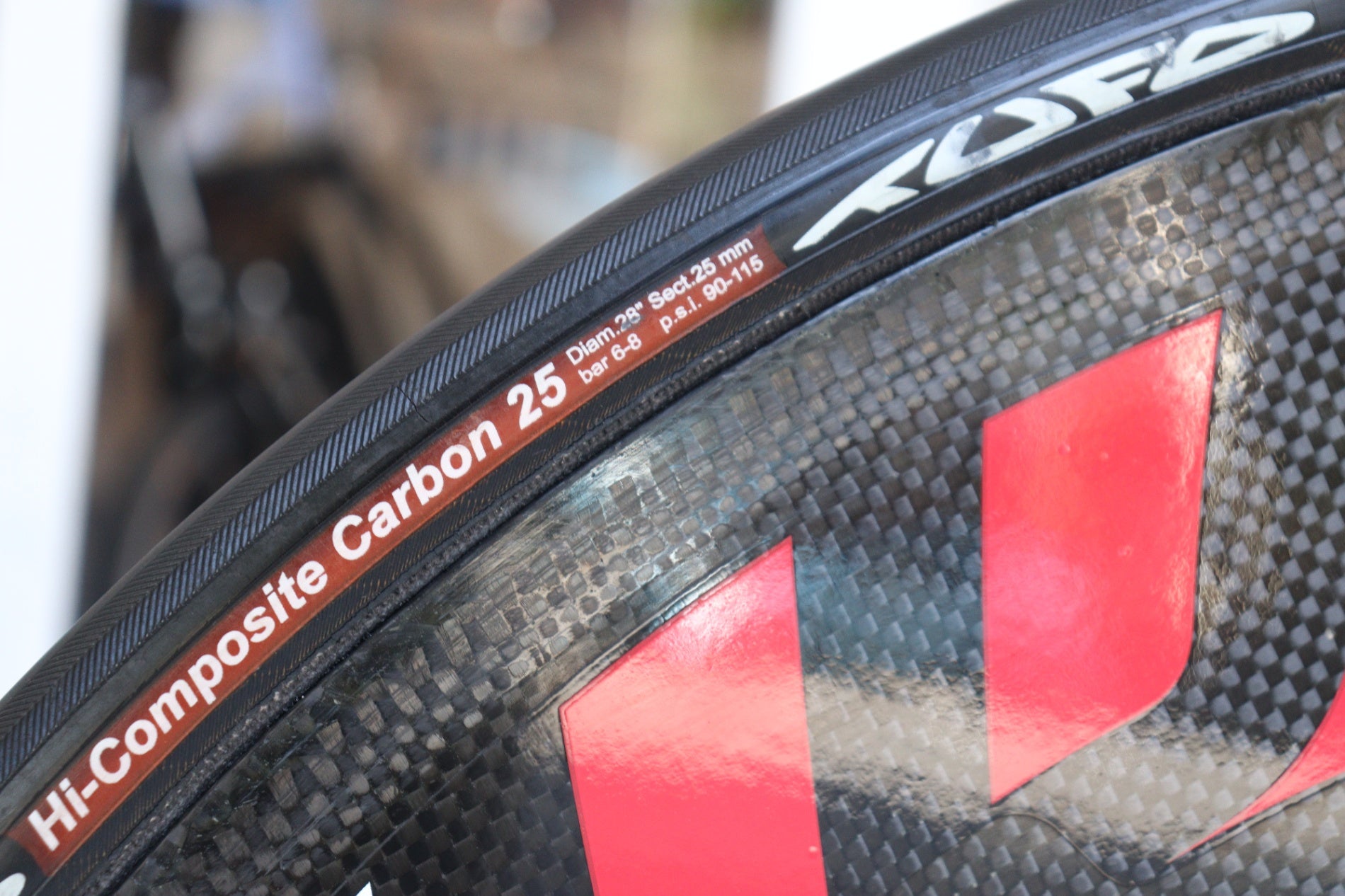 ファストフォワード FFWD THREE DISC-T カーボン チューブラー