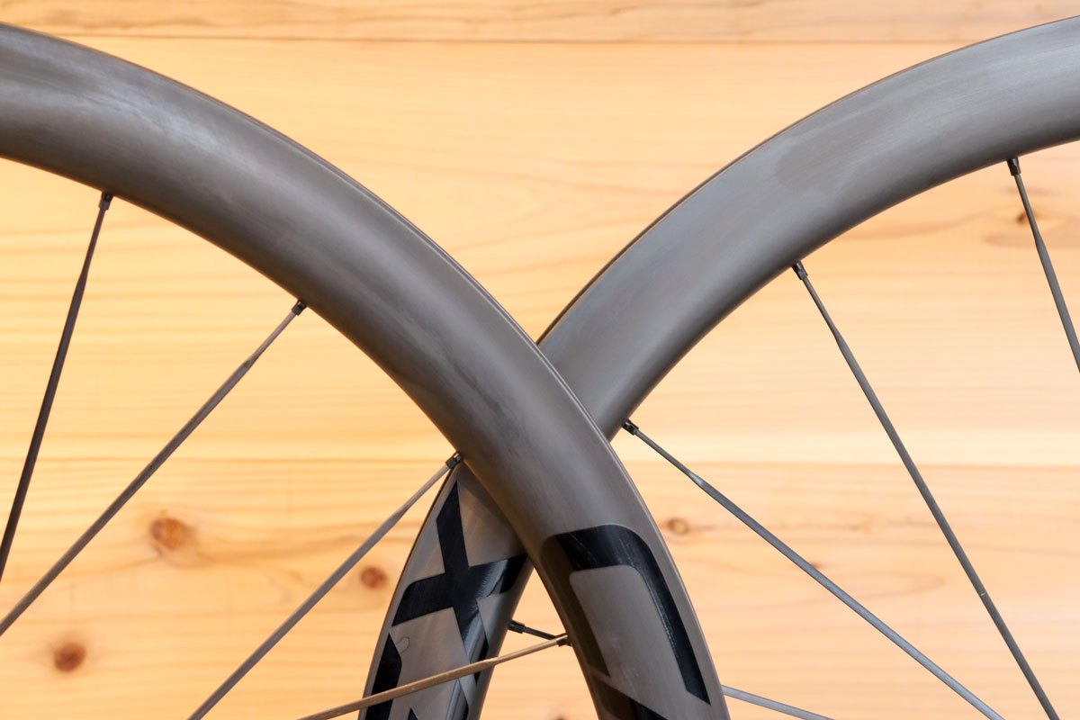 カデックス CADEX 42 チューブレス TUBELESS DISC カーボン ホイール