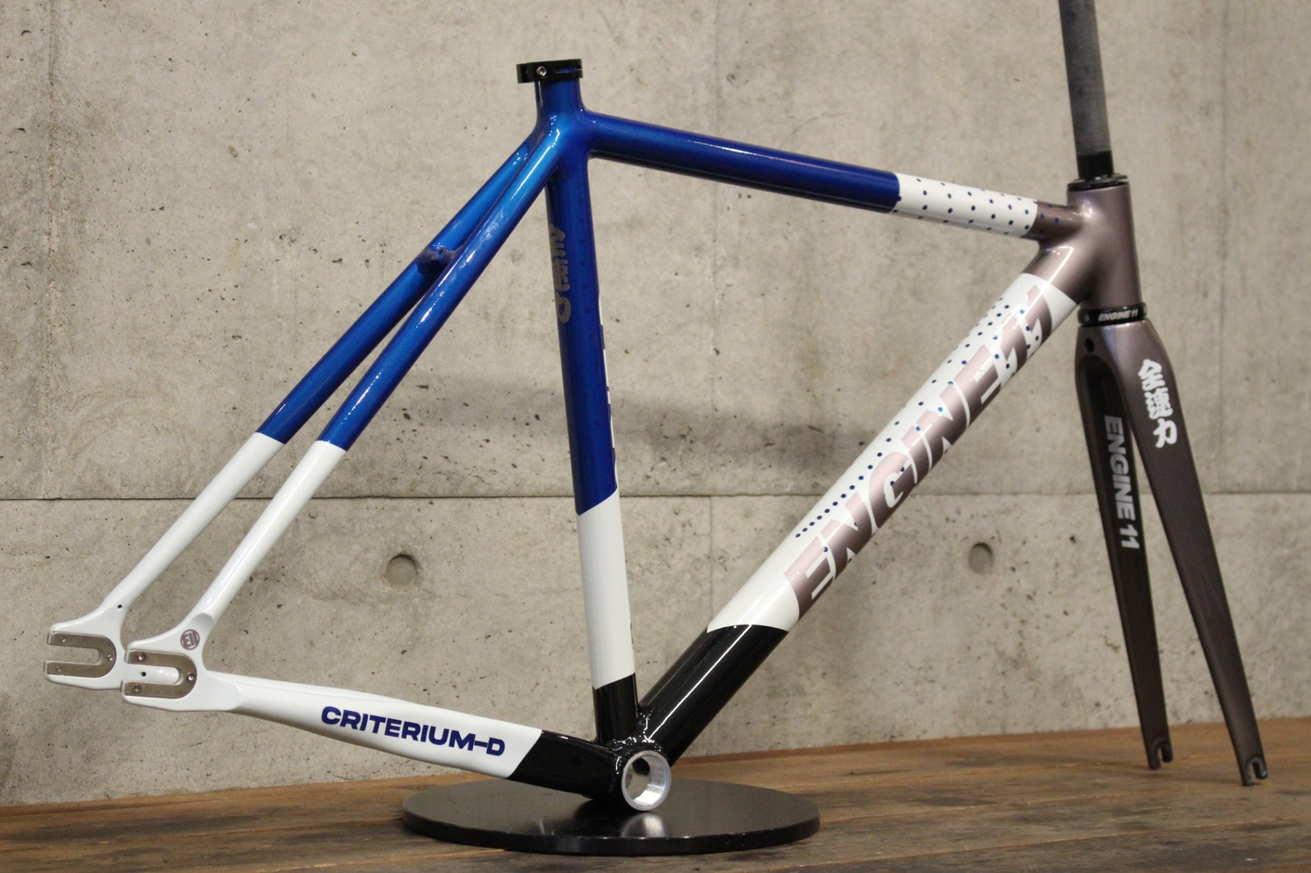 未使用品！エンジン ENGINE11 Crit-D 2024 Sサイズ アルミ ピスト