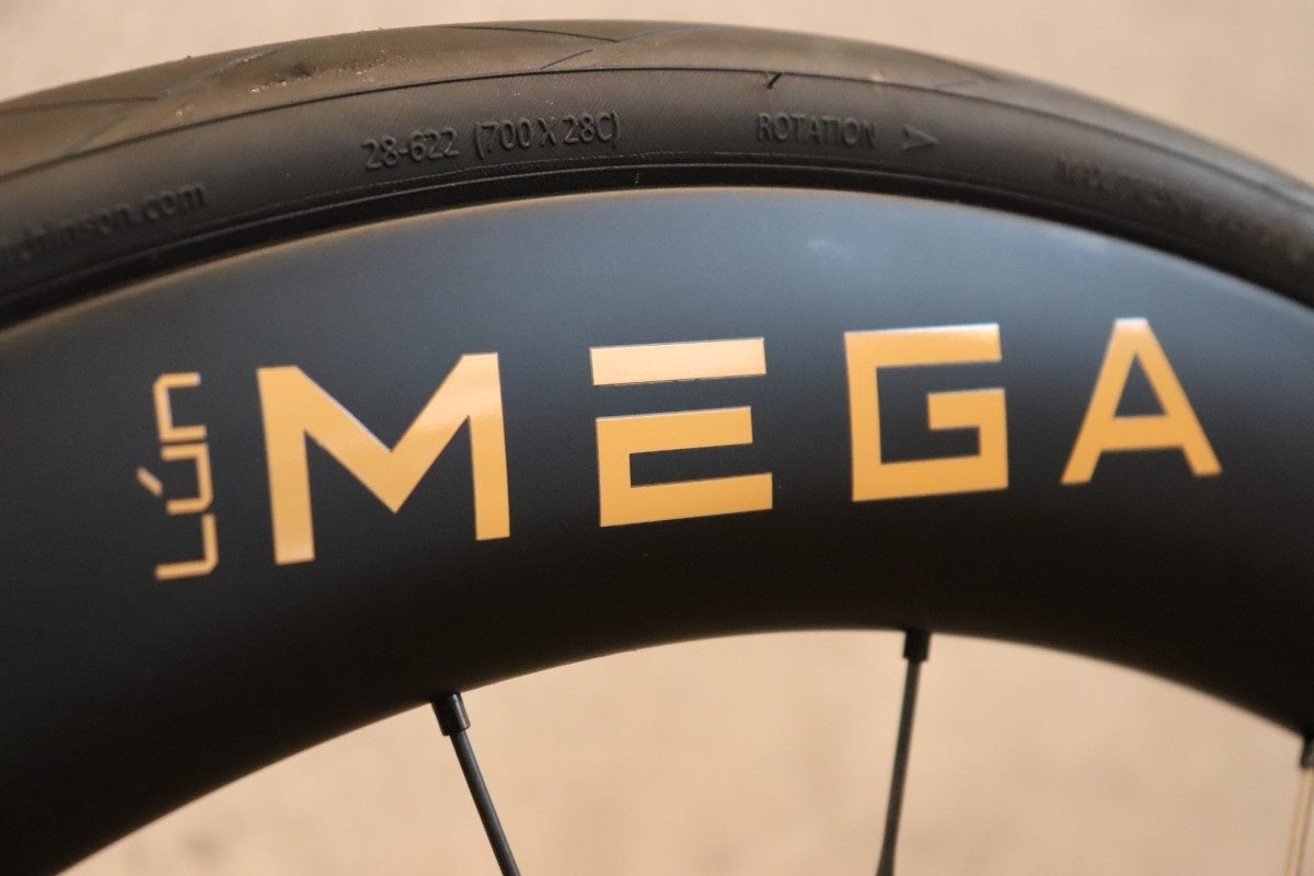 ルン LUN MEGA D67 カーボン チューブレスレディ シマノ 12/11S