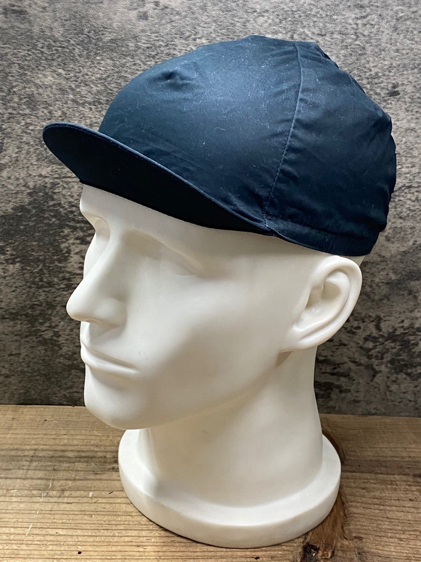 JH600 ラファ Rapha PONYTAIL CAP サイクルキャップ 紺 ワンサイズ