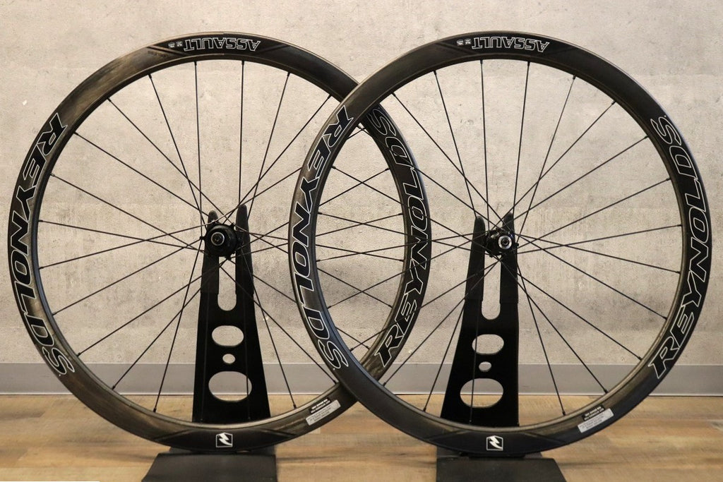 レイノルズ REYNOLDS アサルト ASSAULT SLG カーボン チューブレス