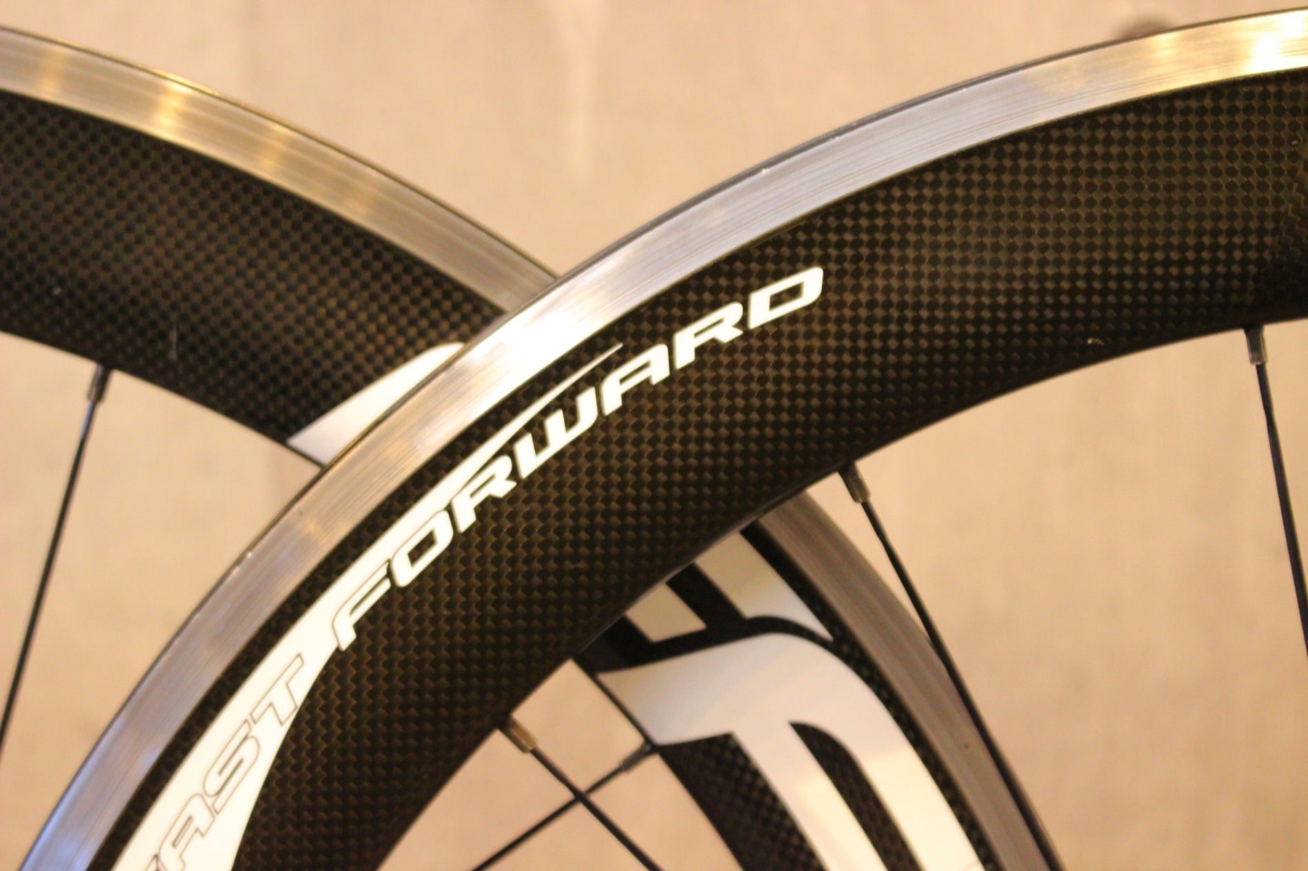 ファストフォワード FFWD F6R アルミ/カーボン クリンチャーホイール